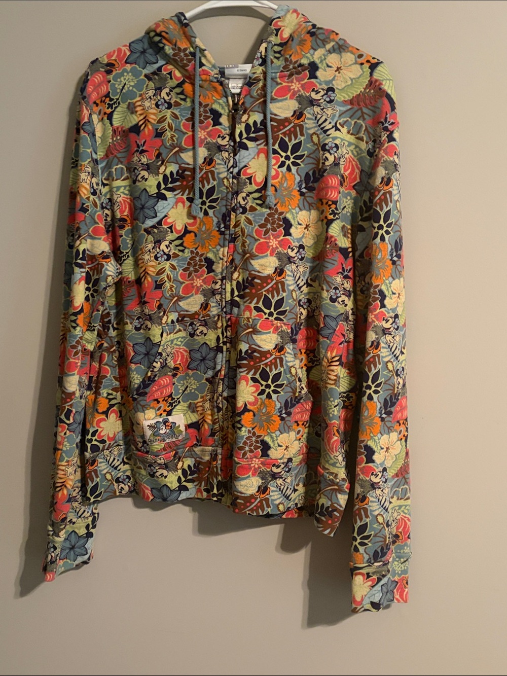 Disneyland Resort Minnie Mouse Zip-Up Hoodie in Coral and Green
